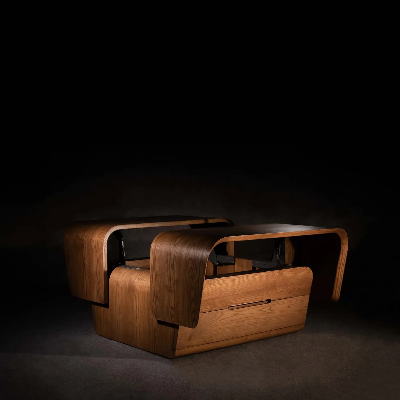 Clutch Coffee Table